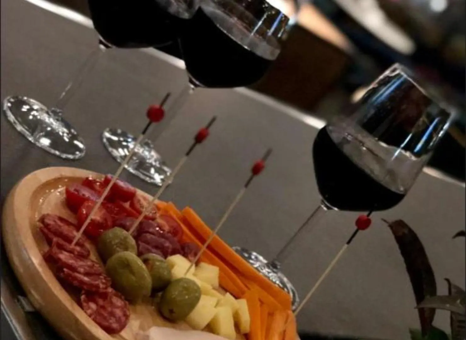 Hotel Algo Tirana 4*, Yzberish